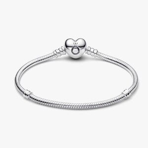 🎶Pandora Moments Heart Clasp Bangle 7.5 in